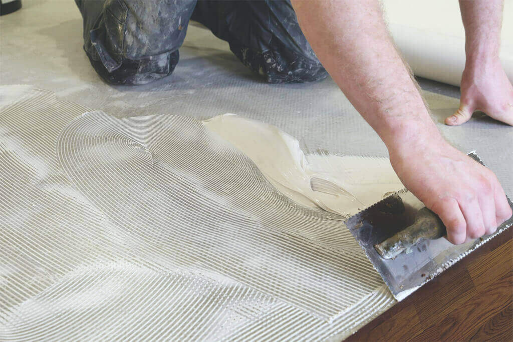Man levelling floor